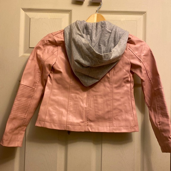 Girls guess pink moto faux-leather jacket size 7 - Picture 3 of 4